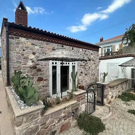 Spitaki Ayvalı