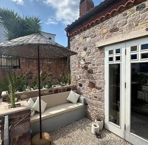 Spitaki Vakantiehuis Ayvalı